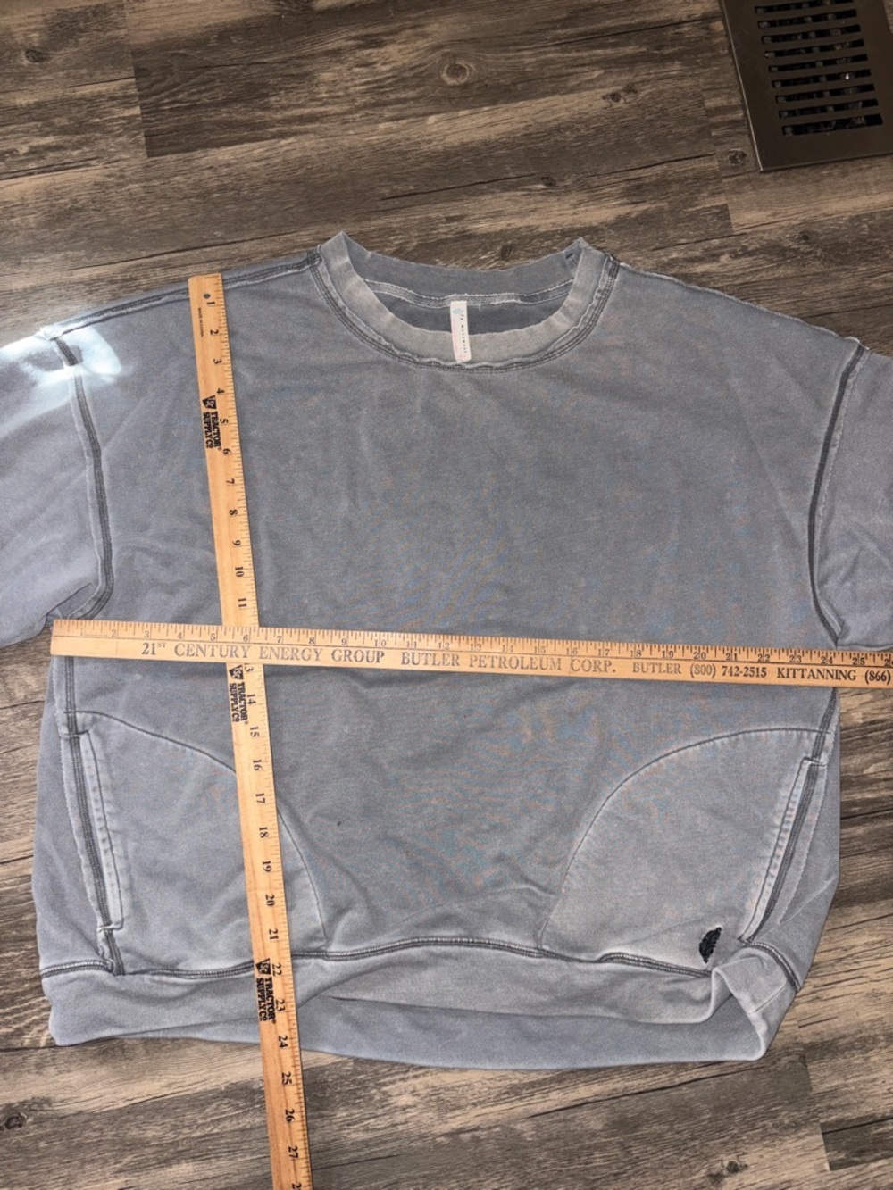 Free People Movement Metti Crew Sweatshirt Distressed Pullover Size medium - Picture 5 of 6